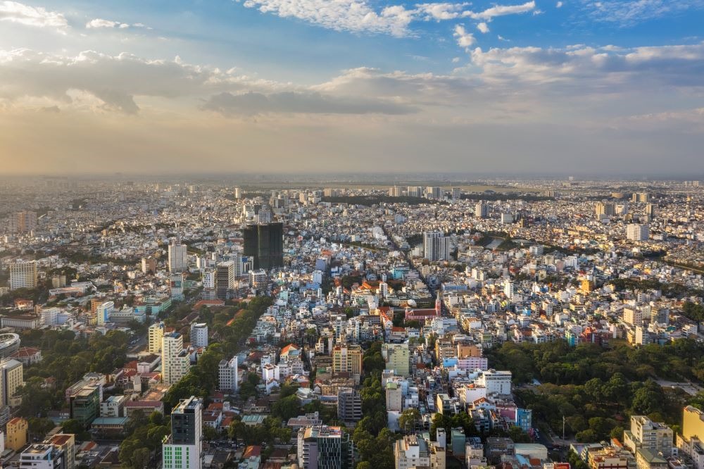 Đường Nguyễn Đình Chiểu tọa lạc tại vị trí trung tâm quận 3 của thành phố.