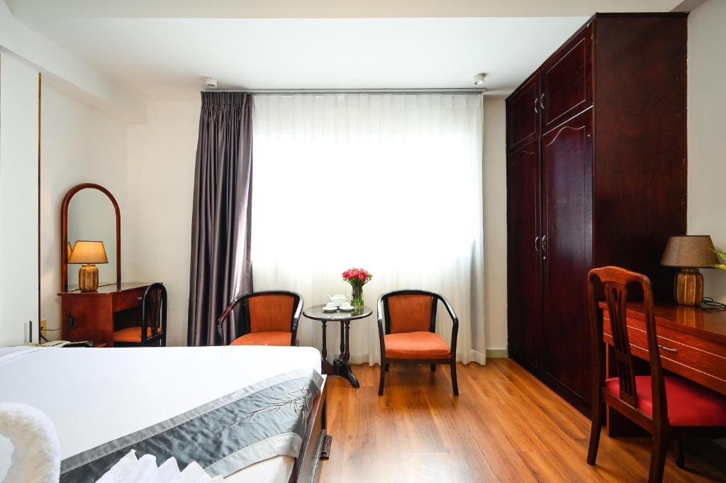 TN Central Hotel